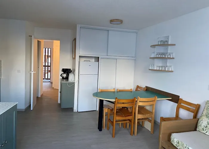 Renove Au Coeur De La Station Pour Skieurs, Parking, Animaux Autorises - Fr-1-513-98 * كورشوفيل